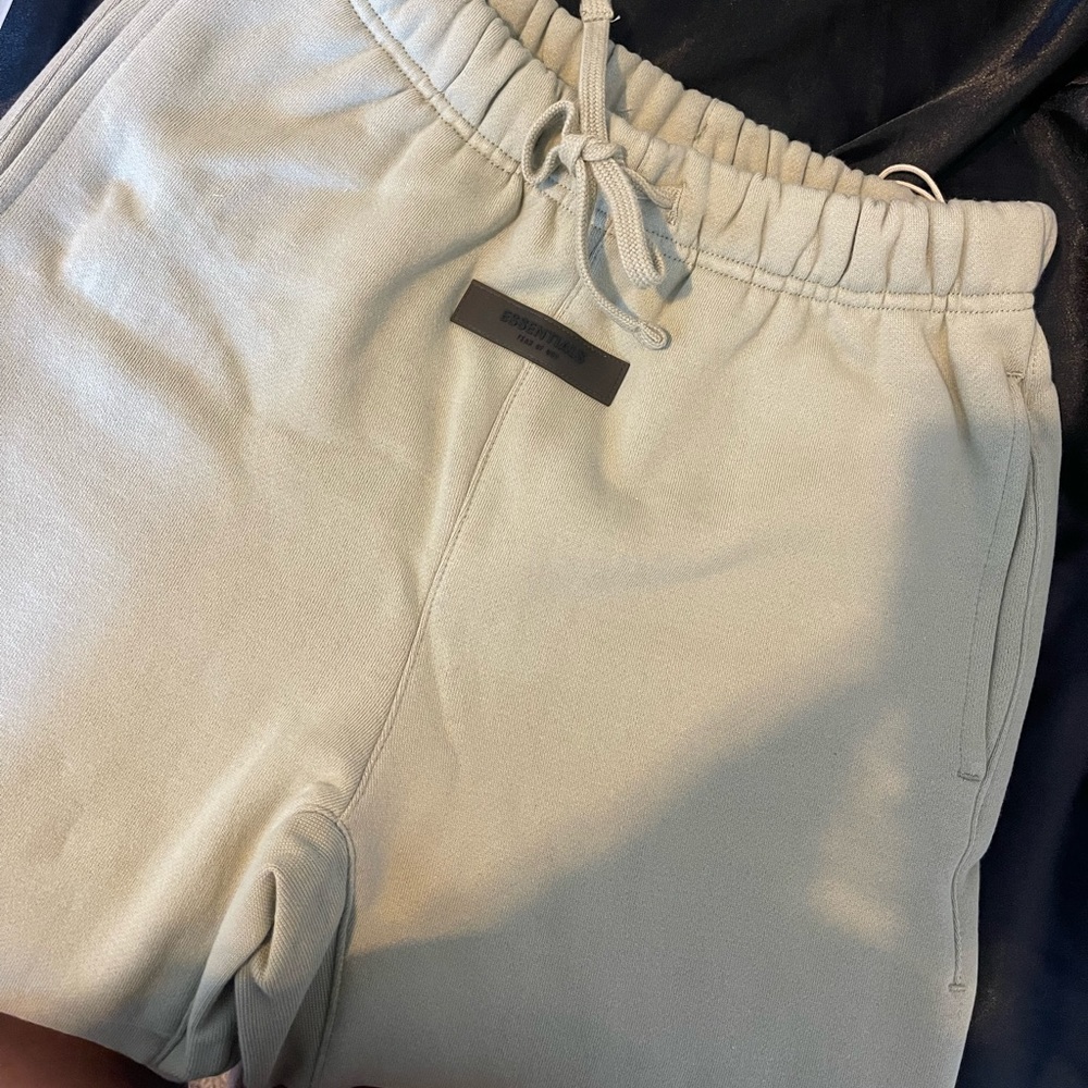 Essentials Sweatpants